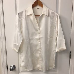 Silky White Bottom Down Shirt